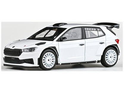 Skoda Fabia IV RS Rally2 2022 White (V1) 1:43 Scale Diecast Model Car – Abrex-Abrex-Diecast Model Centre