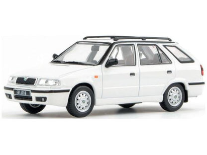 Skoda Felicia FL Estate 1998 White Candy 1:43 Scale Abrex Diecast Model Car-Abrex-Diecast Model Centre