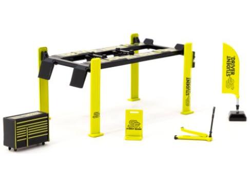 Student Driver Garage Tools Set 1:64 Scale Tarmac Works Diecast Model-Tarmac Works-Diecast Model Centre