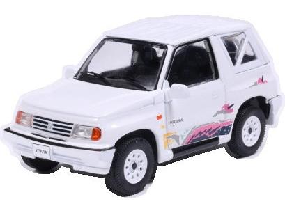 Suzuki Vitara Escudo White 1995 1:43 Scale Diecast Car – IXO-IXO-Diecast Model Centre