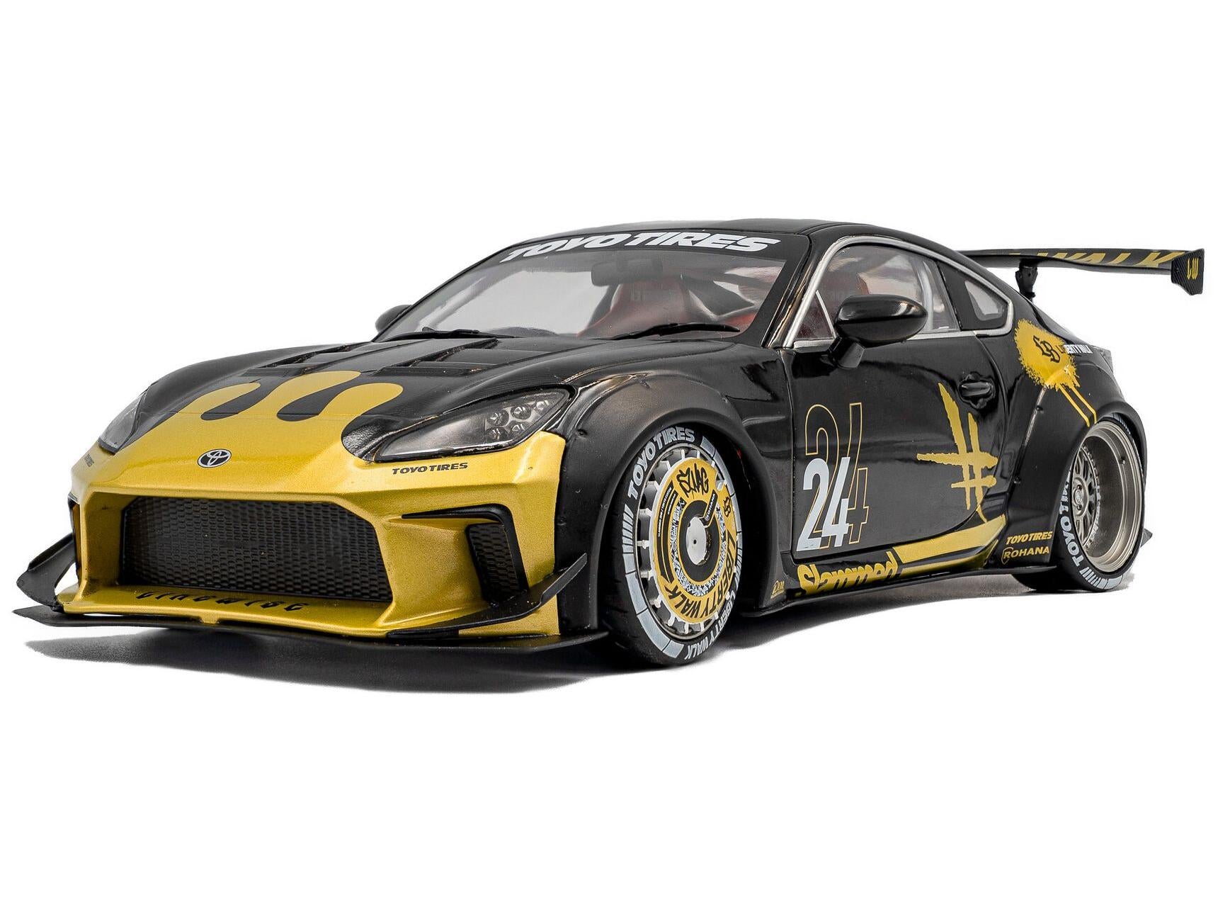 Toyota GR86 Liberty Walk Body Kit Black and Gold 2024 1:18 Scale Solido Diecast Model Car-Solido-Diecast Model Centre