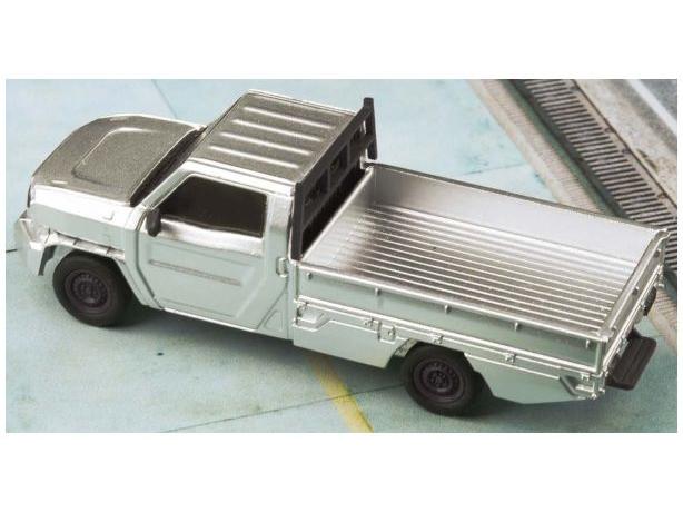 Toyota Hilux Champ Tamaraw Silver Metallic 2025 1:64 Scale Diecast Model Pickup – Para64-Para64-Diecast Model Centre
