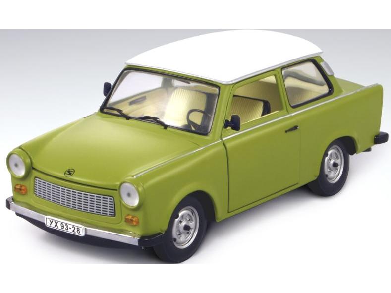 Trabant 601 Green 1:18 Scale Sun Star Diecast Model Car-Sun Star-Diecast Model Centre