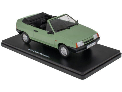 VAZ-2108 'Natasha' LadaGreen 1:24 Scale Unbranded Diecast Model Car-Unbranded-Diecast Model Centre