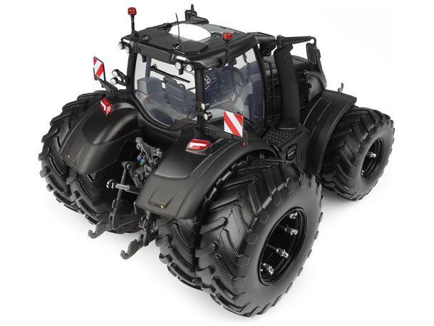 Valtra S416 Unlimited Tractor w/Double Wheels 1:32 Scale Universal Hobbies Diecast Model-Universal Hobbies-Diecast Model Centre