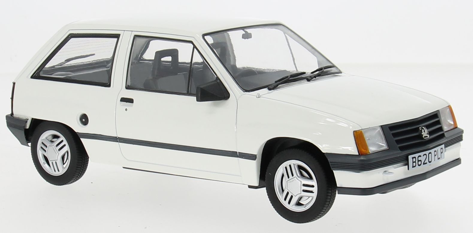 Vauxhall Nova 1983 White 1983 RHD 1:18 Scale Diecast Model Car Group-Model Car Group-Diecast Model Centre