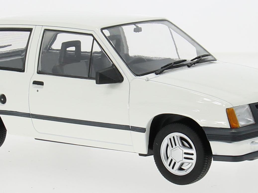 Vauxhall Nova 1983 White 1983 RHD 1:18 Scale Diecast Model Car Group-Model Car Group-Diecast Model Centre