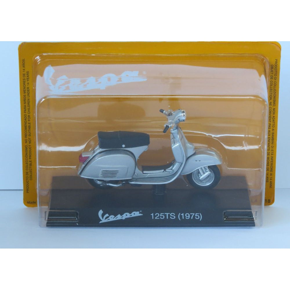 Vespa 125 TS 1975 silver - 1:18 Scale Diecast Model Scooter-Unbranded-Diecast Model Centre