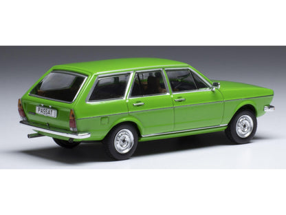 Volkswagen Passat Variant LS Green 1975 1:43 Scale IXO Diecast Model Car-IXO-Diecast Model Centre