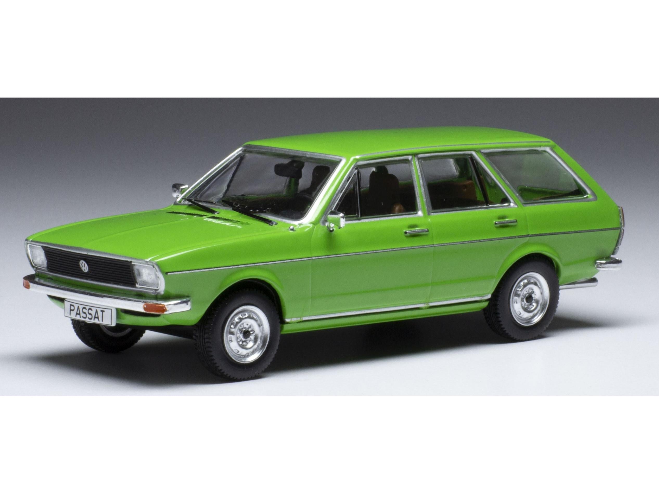 Volkswagen Passat Variant LS Green 1975 1:43 Scale IXO Diecast Model Car-IXO-Diecast Model Centre