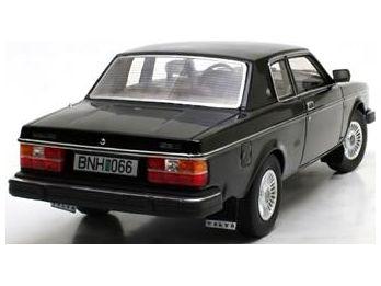 Volvo 262C Bertone Black 1981 1:18 Scale Resin Car – Cult-Cult-Diecast Model Centre