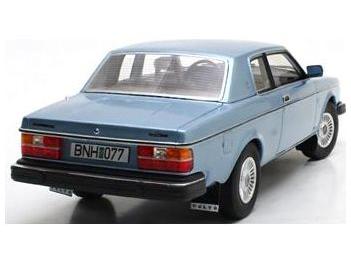 Volvo 262C Bertone Blue Metallic 1981 1:18 Scale Resin Car – Cult-Cult-Diecast Model Centre