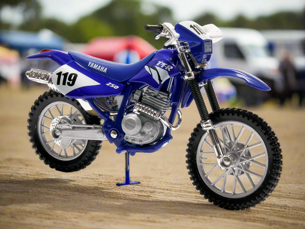 Yamaha TT-R 250 blue 1:18 Motorcycle Model Maisto MAI 39311