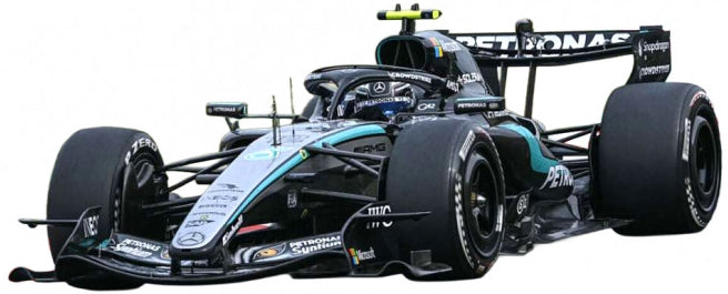 Mercedes-AMG F1 W17 E PERFORMANCE F1 Japanese GP 2026 Winner #12 Kimi Antonelli (+ Case) 1:18 Scale Diecast Model Car – Bburago