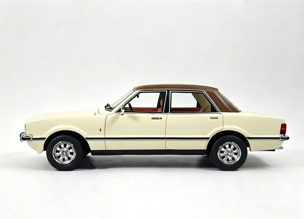 Ford Cortina Mk4 Diamond White RHD UK Special 100pcs Limited Edition 1:18 Scale Resin Car – Cult