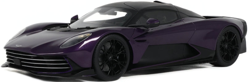 Aston Martin Valhalla Storm Purple 2026 1:18 Scale Resin Car – GT Spirit