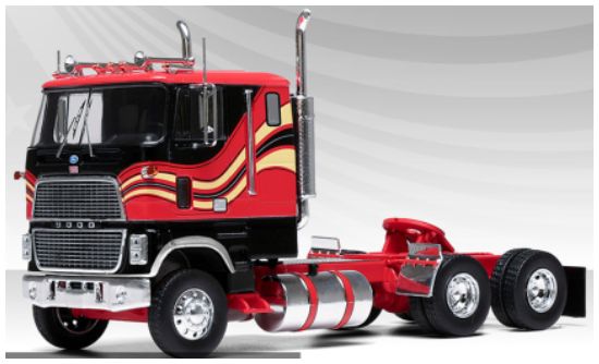 Ford CL 9000 Red 1976 1:43 Scale Diecast Truck – IXO