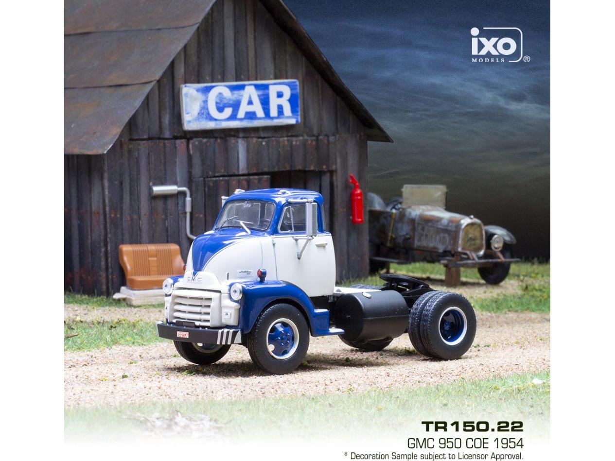 GMC 950 COE White/Blue 1954 1:43 Scale Diecast Truck – IXO