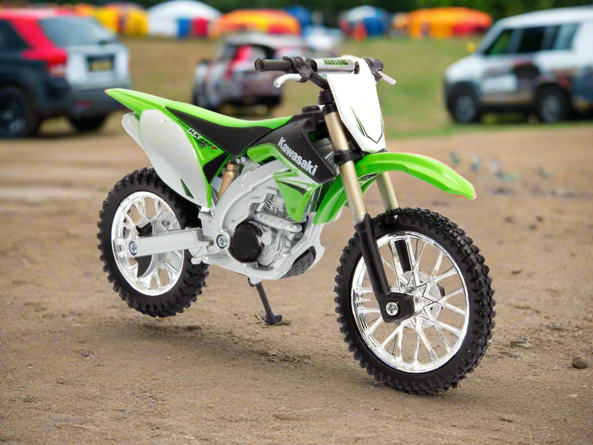 Kawasaki KX450F green - 1:18 Scale Motorbike Model