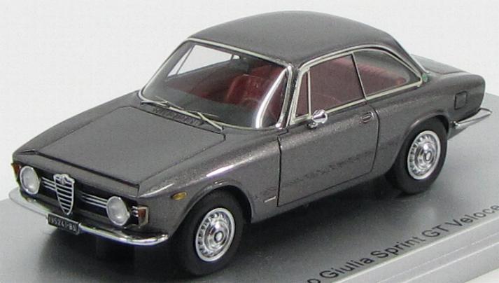 Alfa Romeo Giulia Sprint GT Veloce1.8 Grey 1:43 Scale Kess Resin Model