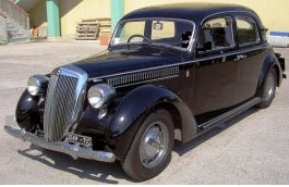 Lancia Aprilia Pinifarina 1939 - Black 1:43 Scale Kess Resin Model