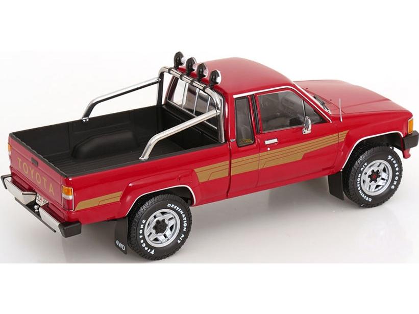 Toyota Truck Xtra Cab 4x4 Hilux 1985 Red 1:18 Scale Diecast Pickup – KK Scale