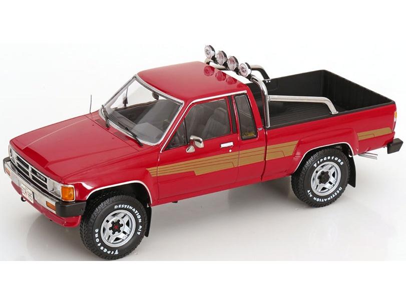 Toyota Truck Xtra Cab 4x4 Hilux 1985 Red 1:18 Scale Diecast Pickup – KK Scale