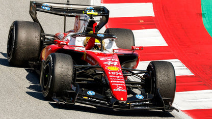 Ferrari SF-26 #44 Winner F1 Catalunya GP 2026 Lewis Hamilton w/Raised Hand 1:64 Scale Diecast Model Car – Looksmart