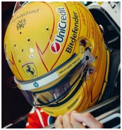 Lewis Hamilton F1 2026 Helmet 1:5 Scale Resin Replica – Looksmart