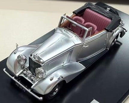 Bentley 414 Litre DHC Vanden Plas 1939 #B/32/KT Silver 1:43 Scale Resin Car – Matrix