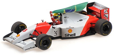 McLaren Ford MP4/8 (Dirty Version) Winner F1 Australian GP 1993 Ayrton Senna w/flag 1:43 Scale Diecast Car – Minichamps