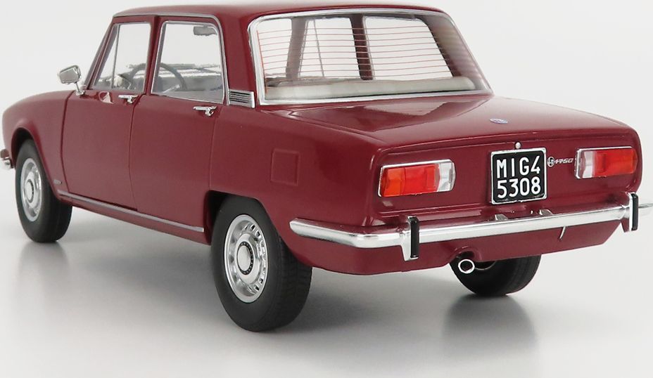 Alfa Romeo 1750 Berlina Series 1 1968 Prugna 525 1:18 Scale Diecast Model Car – Mitica
