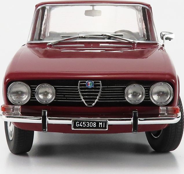 Alfa Romeo 1750 Berlina Series 1 1968 Prugna 525 1:18 Scale Diecast Model Car – Mitica