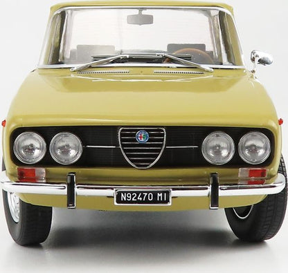 Alfa Romeo 2000 Berlina 1971 Giallo Piper 116 1:18 Scale Diecast Model Car – Mitica
