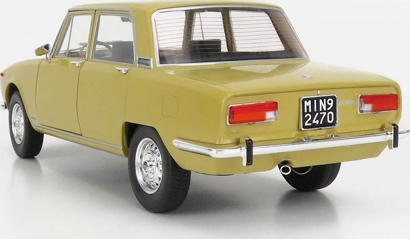Alfa Romeo 2000 Berlina 1971 Giallo Piper 116 1:18 Scale Diecast Model Car – Mitica