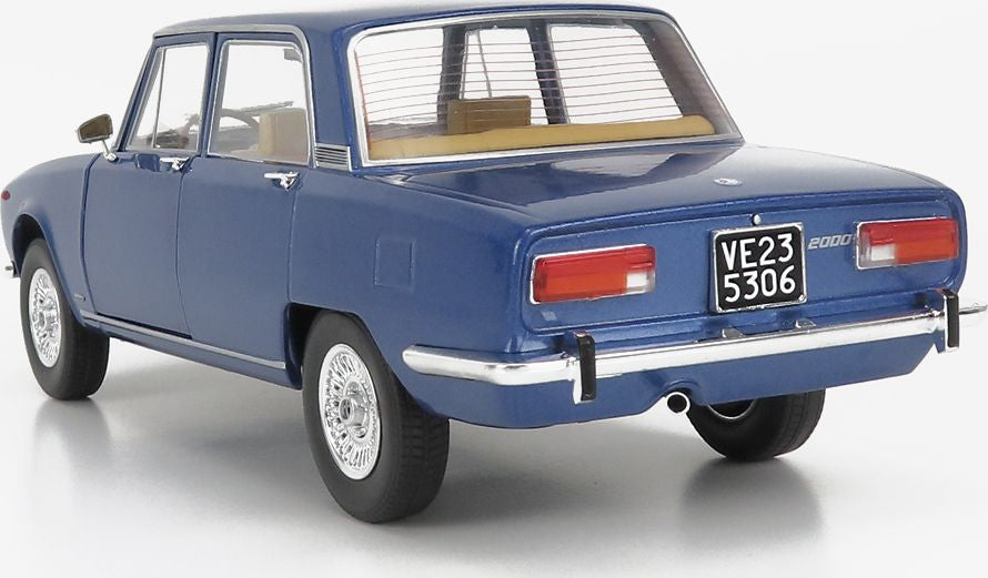 Alfa Romeo 2000 Berlina 1971 Cerchi Millerighe Wheels Blue Pervinca Metallic 1:18 Scale Diecast Model Car – Mitica