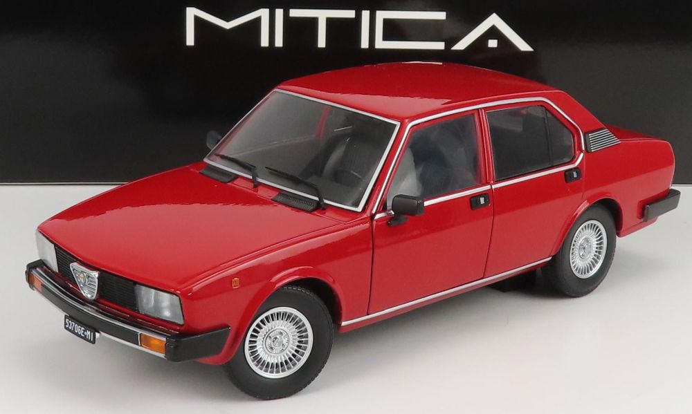 Alfa Romeo Alfetta Berlina 2000L 1978 Cerchi Millerighe Wheels Rosso Alfa Red 1:18 Scale Diecast Model Car – Mitica