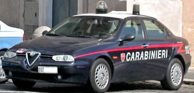 Alfa Romeo 156 2.0 Twin Spark Carabinieri 1997 1:18 Scale Diecast Model Car – Mitica
