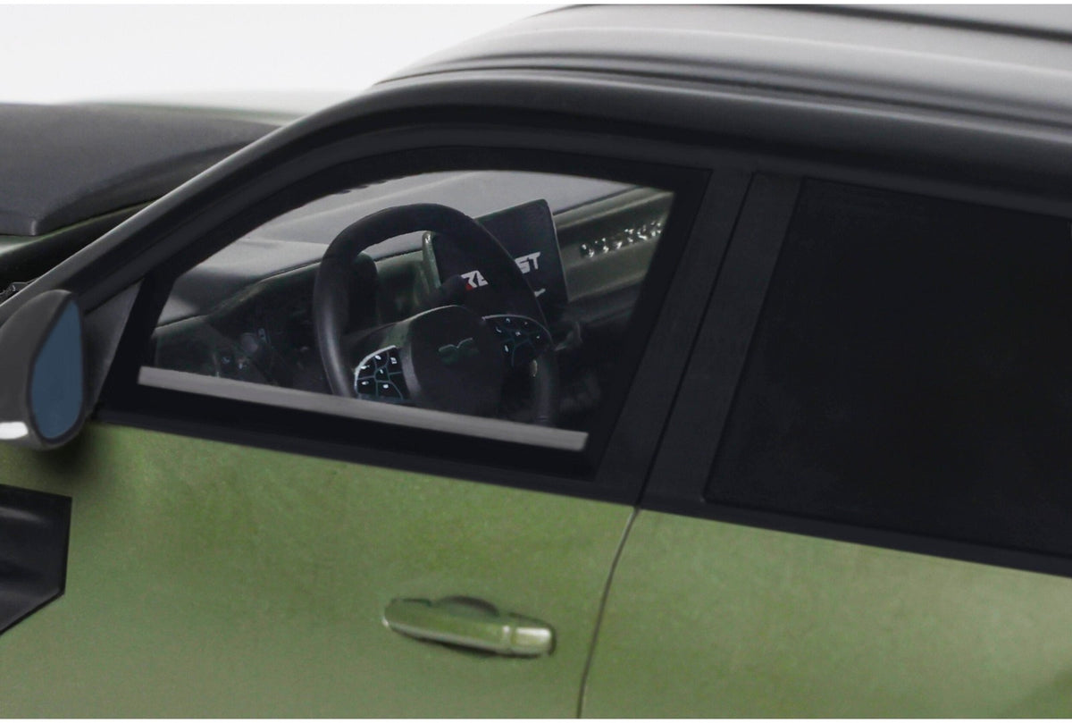 Dacia Duster Redust Sport 4x2 Hybrid Green 2025 1:18 Scale Resin Car – OttOmobile