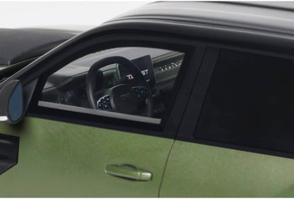 Dacia Duster Redust Sport 4x2 Hybrid Green 2025 1:18 Scale Resin Car – OttOmobile