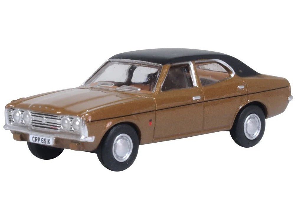 Ford Cortina Mk3 Tawny - 1:76 Scale Model Car