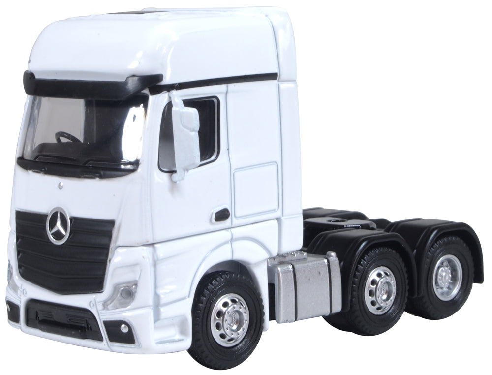 Mercedes Actros Cab White 1:76 Scale Diecast Truck – Oxford Diecast