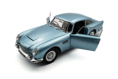 Aston Martin DB5 1964 Light Metallic Blue 1:18 Scale Solido Diecast Model