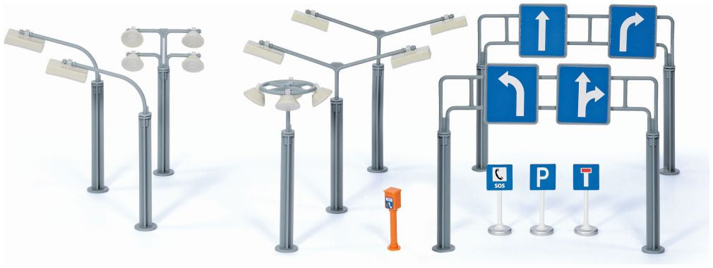 Road Signs and Street Lamps 1:50 Scale Siku