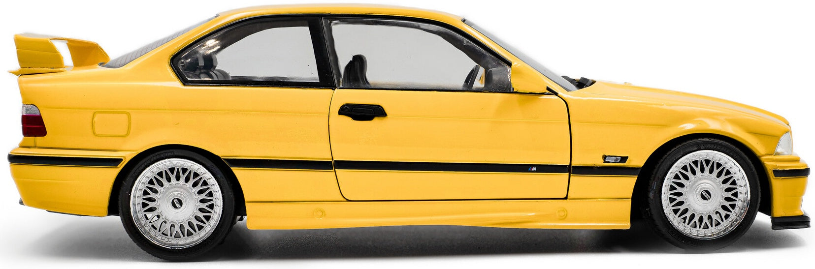 BMW M3 Coupe Solido Works Dakar Yellow 1991 1:18 Scale Diecast Model Car – Solido