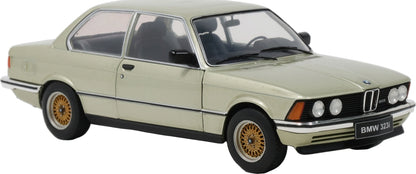 BMW 323i Resedagrun Metallic 1980 1:18 Scale Diecast Car – Solido