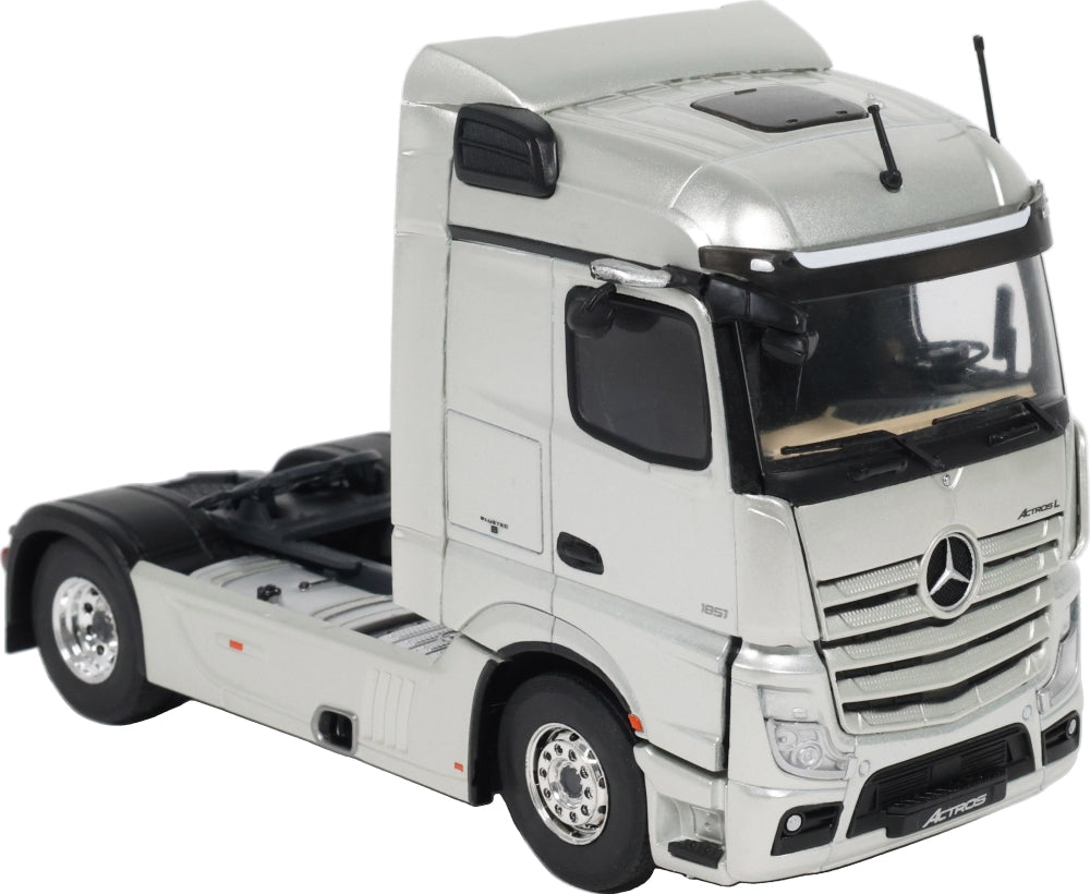 Mercedes-Benz Actros L Silver 2024 1:43 Scale Diecast Truck – Solido