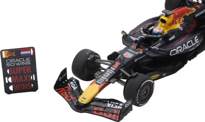 Oracle Red Bull Racing RB21 #1 Winner F1 Italian GP 2025 Vestappen Oracle 50 Wins w/Pit Board 1:43 Scale Resin Car – Spark