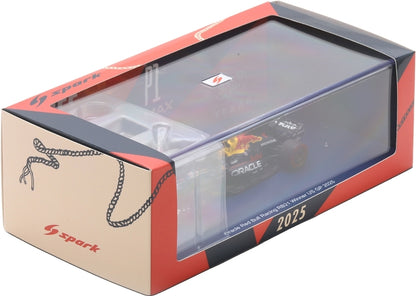 Oracle Red Bull Racing RB21 #1 1st US GP 2025 Max Verstappen w/Pit Boards 1:43 Scale Resin Car – Spark