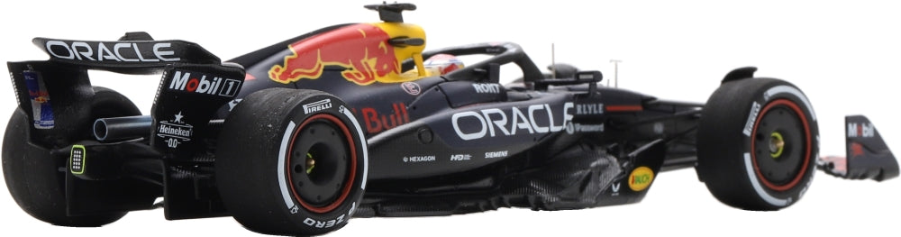 Oracle Red Bull Racing RB21 #1 Winner F1 Las Vegas GP 2025 Max Verstappen w/Pit Board 1:43 Scale Resin Car – Spark